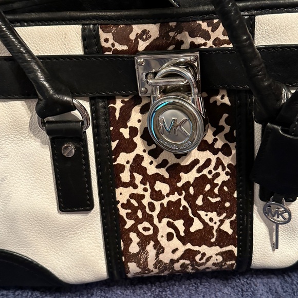 Michael Kors Hamilton white and black pebbled leather with pony hair. RARE! - Picture 3 of 9